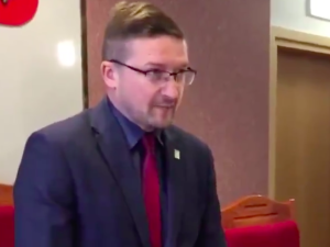 [WIDEO] Juszczyszyn pojawił się w olsztyńskim sądzie. „Nie mam dziś faktycznej możliwości orzekania”