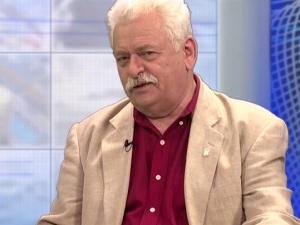 Romuald Szeremietiew: Kiedy pełniłem obowiązki szefa MON zrezygnowałem z BOR i jeździłem polonezem