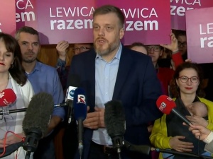 Była działaczka Razem oskarża o mobbing i przemoc seksualną w partii. Partia odpowiada
