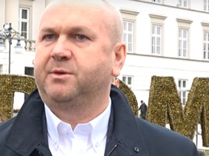 "Były szef służb specjalnych nie rozkminił...". Paweł Wojtunik powtarza fejk o "ustawce z prezydentem"
