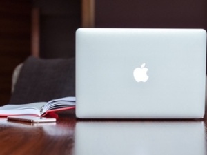 Były dyrektor Apple napisał książkę o korporacji. Koncern domaga się zniszczenia nawet rękopisu