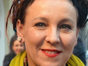 Tokarczuk zakłada fundację swojego imienia. Będzie m.in. wspierać badania nad feminizmem