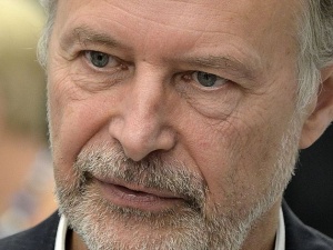 Były minister zdrowia: Za działania w związku z koronawirusem postawiłbym rządowi piątkę