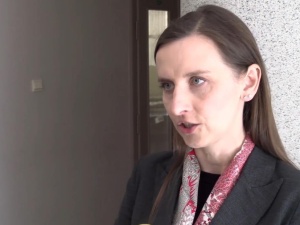 Wybranowski odpowiada Spurek: "To będzie nasza tajemnica. Koronawirusa wyprodukowano w Smerfowym Lesie"