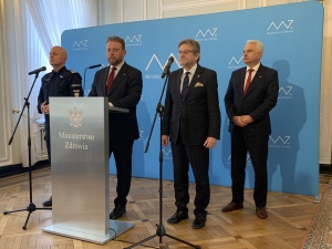 Trzy nowe przypadki zakażeń koronawirusem w Polsce