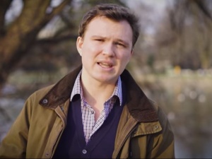 "[video] "Dużo się mówi o repatriacji Polaków ze Wschodu. Mniej się robi".  Nowy film Stefana Tompsona