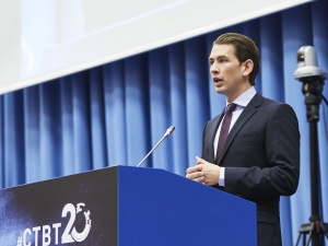 Austria: Od dziś zakaz organizowania zgromadzeń publicznych dla więcej niż pięciu osób