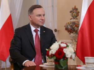„W tym trudnym czasie proszę o pamięć o starszych i samotnych”. Apel prezydenta Andrzeja Dudy