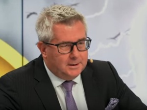 Ryszard Czarnecki: Nie proszę o ochronę (po ataku na biuro poselskie)
