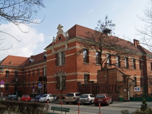 Jeden z największych szpitali w Polsce zamyka kolejne oddziały. "Potwierdzono nowe zarażenia"