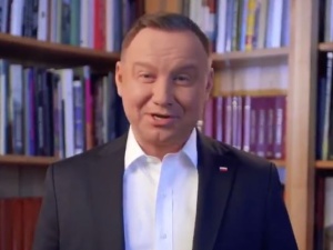 [video] "Wiadomo, że teraz ciężko się uczycie...". Zabawne wideo z prezydentem podbija sieć
