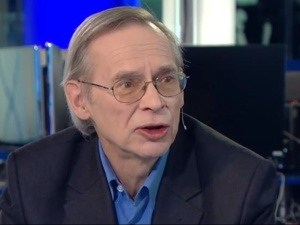 [video] Prof. Gut daje wykład pani Olejnik ws. powszechnych testów. "Bada się gdy pojawią się objawy"