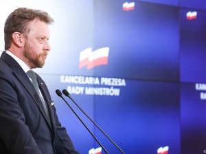 „Liczba zachorowań rośnie i będzie narastać”. Konferencja prasowa ministra zdrowia i szefa KPRM