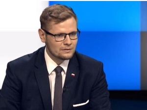 Minister Woś: W Światowy Dzień Zdrowia dostałem taką dobrą wiadomość - nie mam już wirusa!