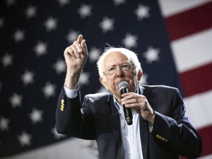 USA: Bernie Sanders wycofał się z walki o Biały Dom