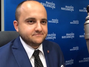 Radny PiS wyleczony z koronawirusa. "Drugi negatywny wynik oznacza, że jestem zdrowy"