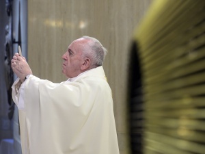 Papież Franciszek: Światu grozi jeszcze gorszy wirus