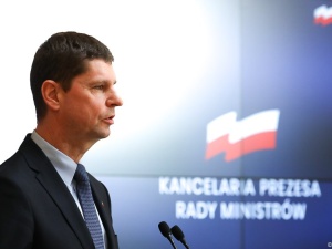 "Warunki epidemiczne nie pozwalają na odwieszenie działalności szkół". Minister edukacji podał nową datę