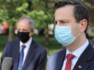 "Silni to oni są w gębie". Kosiniak-Kamysz atakuje polski rząd ws. walki z pandemią