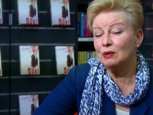 Odrażająca wypowiedź Krystyny Kofty: "Koronawirus spadł PiSowi z nieba jak katastrofa smoleńska"
