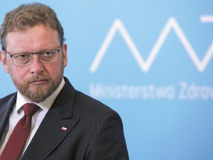"Nie ma dzisiaj żadnego powodu...". Tusk krytykuje Szumowskiego. Mocna odpowiedź ministra