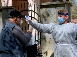 Nowe zakażenia, 26 ofiar koronawirusa. Nowy raport Ministerstwa Zdrowia