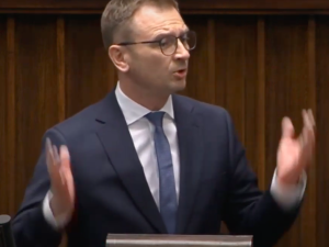 [WIDEO] Nitras: "Marszałek Terlecki ma nową, fajną fryzurę!"