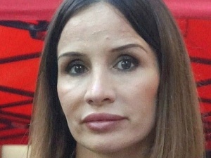 Celebrytka, partnerka Tomasza Karolaka żąda dymisji rządu. "Mam nadzieję, że staną przed sądem"