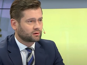 "Opozycyjny Twitter zarzuca mi zdradę...". Wszyscy zastanawiają się jak zagłosują politycy Porozumienia