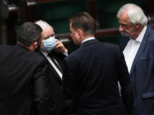 Trwa spotkanie władz PiS na Nowogrodzkiej