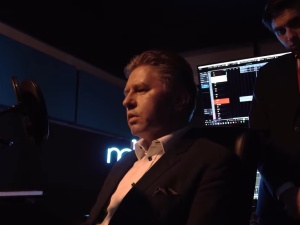 [Video] "Wrzucam se, tweet spisuję protokół". Nie uwierzycie, Matczak nagrał piosenkę