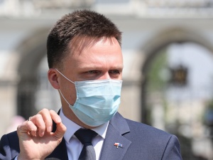 Hołownia grzmi: "Kaczyński i jego pomagierowie zmienili ustrój Polski"