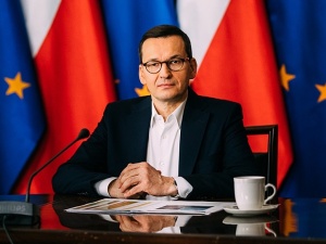 Rząd przedłużył obostrzenie o kolejne dwa tygodnie...