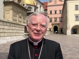 [video] Abp Jędraszewski na 100-lecie urodzin JP2: On pokazał dokąd idziemy - do domu Ojca bogatego w...
