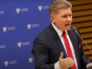"Żądaliśmy stanu klęski żywiołowej żeby przesunąć wybory". Matczak wzywał do złamania konstytucji?