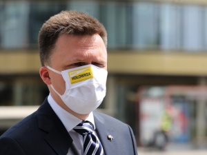 Hołownia apeluje do Senatu, aby "nie trzymać na siłę" ustawy ws. wyborów