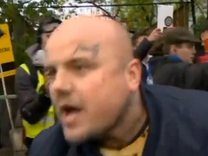 [video] "Pan kłamie!" Reporterowi Polsatu oberwało się na "Strajku przedsiębiorców"