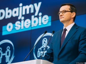 "Sednem publicystycznej gorączki i manipulacji nie jest żaden utwór muzyczny". Jest oświadczenie premiera