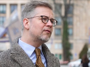Homoseksualny pisarz wściekły na film Sekielskich: "Ten homofobiczny bluzg"