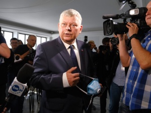 "Rozmowy zakończone sukcesem (...) Lewica była najlepiej przygotowana". Suski zaskoczył po okrągłym stole
