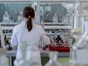 Koronawirus nie odpuszcza - 405 nowych zakażeń w ciągu ostatniej doby. Ponad połowa na Śląsku