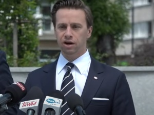 Krzysztof Bosak o PRIII: Była grupa przemądrzałych redaktorów, a nowi nie są lepsi
