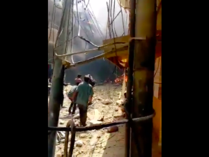 [WIDEO] Pakistan: Rozbił się samolot z około 100 osobami na pokładzie