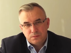 "Sprawa ważna, wykonanie fatalne, autor - podły". Sumliński nie zostawia suchej nitki na Latkowskim