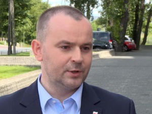 Min. Mucha: Wypowiedź lidera PO ws. kandydatów na I prezesa SN jest niedopuszczalna i nieprawdziwa