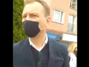 [video] Nitras: "Przynieście karty". Jakie karty? Podpisów na Trzaskowskiego zbierać nie wolno