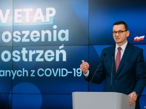 Premier: Znaczące poluzowania obostrzeń epidemicznych. Od 30 maja koniec z maseczkami na ulicach