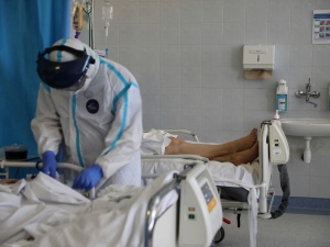 1030 ofiar COVID-19 w Polsce. Nowy raport Ministerstwa Zdrowia
