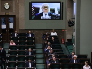 "Zaprzestaliśmy wyprzedaży majątku narodowego". Sejm odrzucił wniosek o wotum nieufności wobec min Sasina