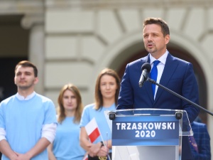 [VIDEO] "Władza musi patrzeć władzy na ręce", czyli Trzaskowski "zaczyna być lepszy od Kidawy-Błońskiej"